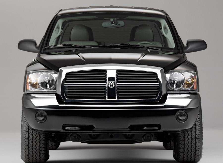  Dodge Dakota Laramie Quad Cab 2004 года  (фото 5 из 11)